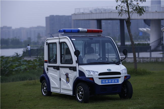 四座封閉電動巡邏車